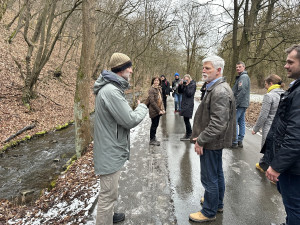 Neplánovaná odbočka i pozvánka na pivo. Šli jsme na vycházku s prezidentem