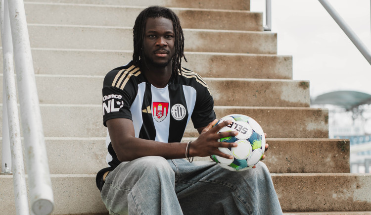 Dynamo představilo čtyři nové posily. Kádr rozšířili Nigérijci, Nor a Senegalec