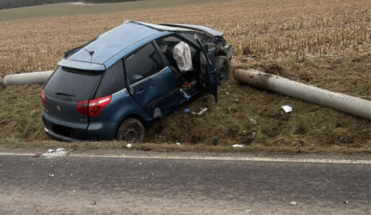 Únor na jihočeských silnicích si vyžádal čtyři mrtvé a téměř čtyři stovky nehod