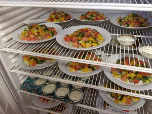 Hygienici zkontrolovali desítky školních jídelen v Praze, řešili i salmonelózu