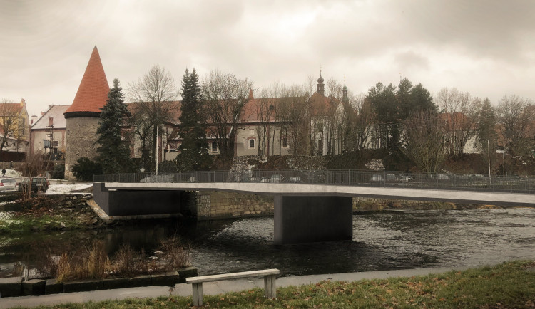 Český Krumlov plánuje stavbu nového mostu u pivovaru za 55 milionů korun