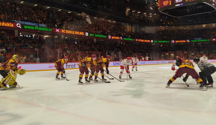 Po druhé výhře zbývá k postupu jediný krok. Ale bude to ještě hodně těžké, říká Ujčík