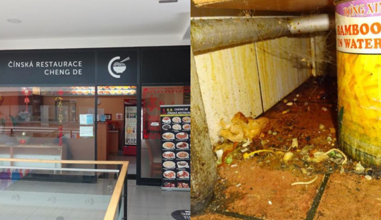 V restauraci v pražském nákupáku ignorovali úklid, zbytky jídla se vrstvily na podlaze