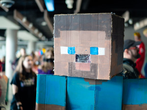 FOTO: Furríci, Stranger Things i Ozzák Pacovský. Podívejte se na kostýmy z Comic-Conu