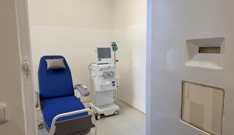 Dialýzu aktuálně využijí dva vězni.