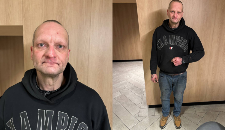 Pražská policie stále pátrá po muži kvůli podezření z vraždy. Může být ozbrojený