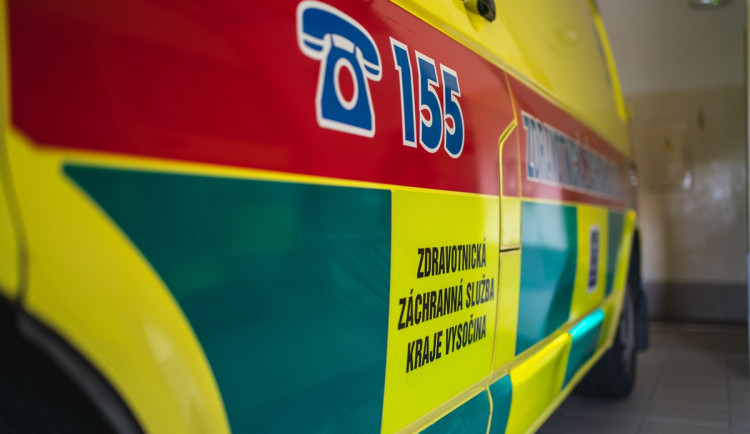 Nehoda na Třebíčsku: Chodkyně, kterou srazilo auto, nadýchala skoro čtyři promile