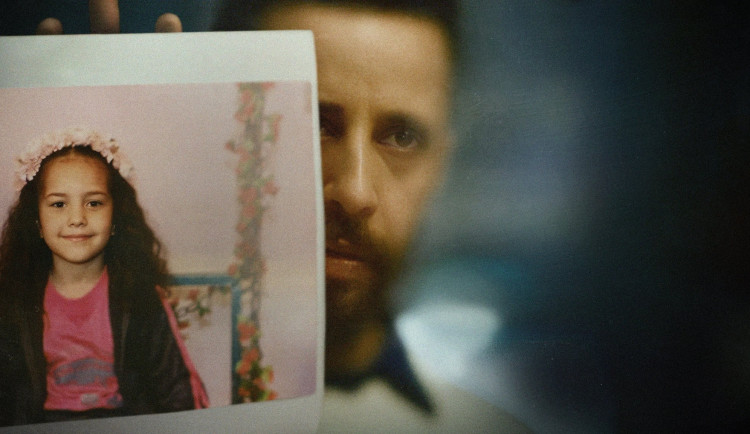 RECENZE: Zbabělí čeští kritici a zavražděná Hind Radžab. Zapamatujme si její jméno