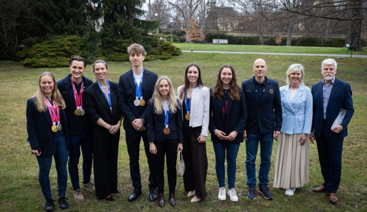 Prezident Pavel přijal na Hradě olympioniky a paralympioniky.