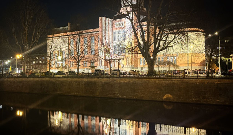 Východočeští horolezci dobyli Himálaj. Výstava připomene expedici z roku 1976