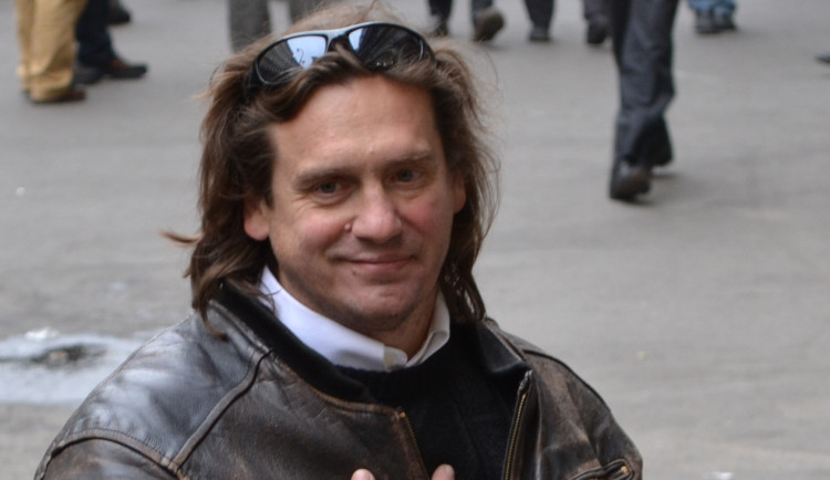 Po delší nemoci zemřel herec Jan Potměšil, bylo mu 60 let