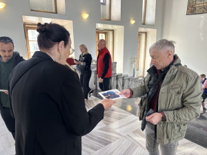 Hrad si přišly zdarma prohlédnout tisíce lidí, zklamal je ale chybějící prezident