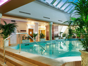 Aquapalace Praha, to je víc než zábava - srdce regionu a místo, kde to žije