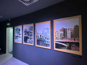 FOTO, VIDEO: Výstava připomíná 30 let Tančícího domu. Ukáže nové fotky i obří model