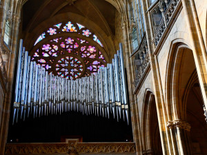 Nové varhany v katedrále svatého Víta čeká kolaudace, prohlédl si je prezident