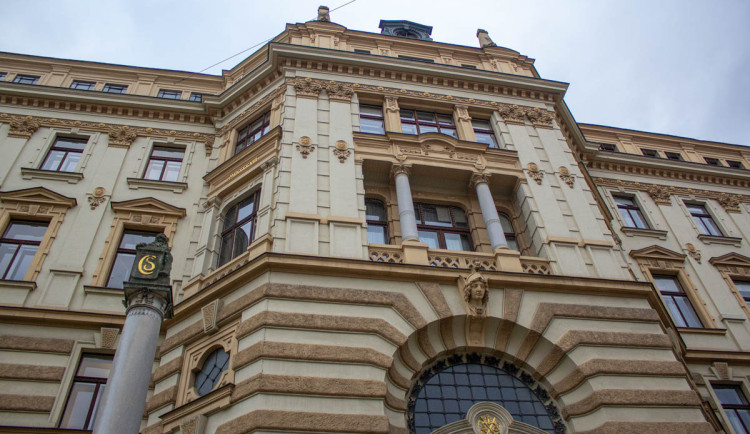 Mladík chtěl zapálit synagogu v Brně. Za pokus o terorismus si odsedí devět let