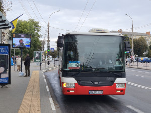 Na Ukrajinu míří osm pražských autobusů, převážet budou obyvatele nebo materiál
