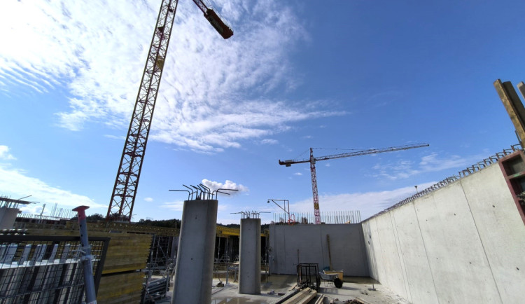 Stavbaři v Libereckém kraji dokončili v prvním čtvrtletí rekordních 380 bytů