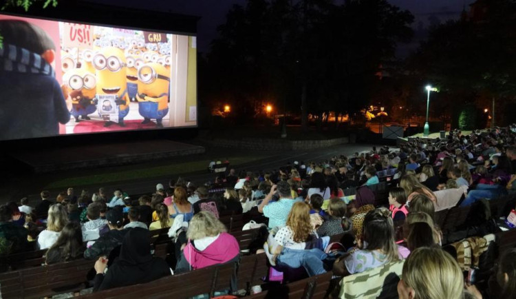 Turnovské letní kino bude po dvouleté pauze opět promítat. Nabídne i další program