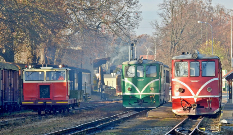 Na jindřichohradeckou úzkokolejku vyrazí vlaky každý den, pojedou i parní jízdy