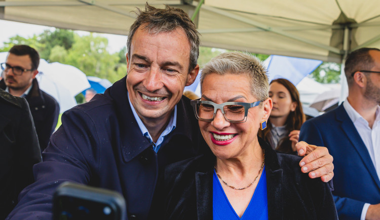 Dagmar Pecková se starostou Prahy 9 Tomášem Portlíkem