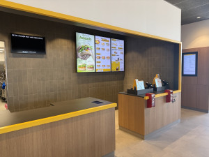 McDonald's otevřel brány v Kutné Hoře. První restaurace ve městě stříbra
