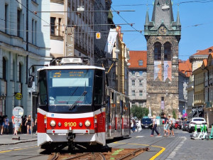 Jediné obousměrné tramvaje slaví výročí. Kachny jezdí v Praze už 40 let