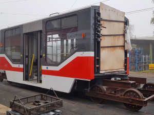 Jediné obousměrné tramvaje slaví výročí. Kachny jezdí v Praze už 40 let