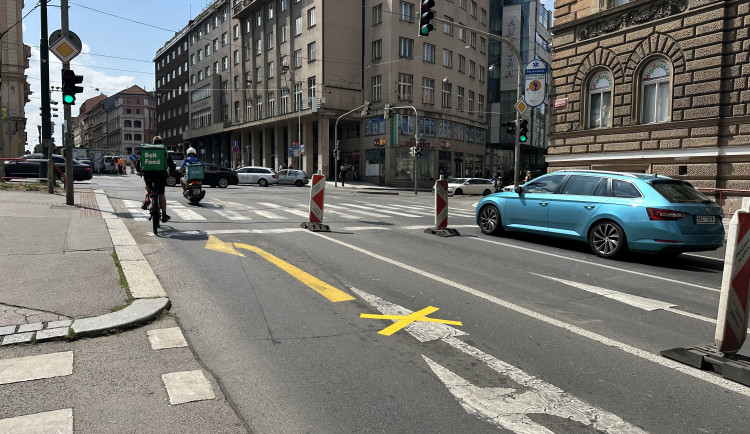 Policie vyšetřuje Turkovu nehodu pro podezření z ublížení na zdraví z nedbalosti