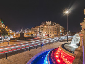 FOTOGALERIE: Vydejte se na procházku večerní Prahou. Z Václaváku přes Karlův most až na Hrad