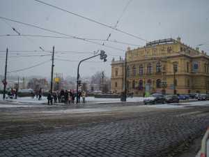 První sníh letošní zimy v Praze