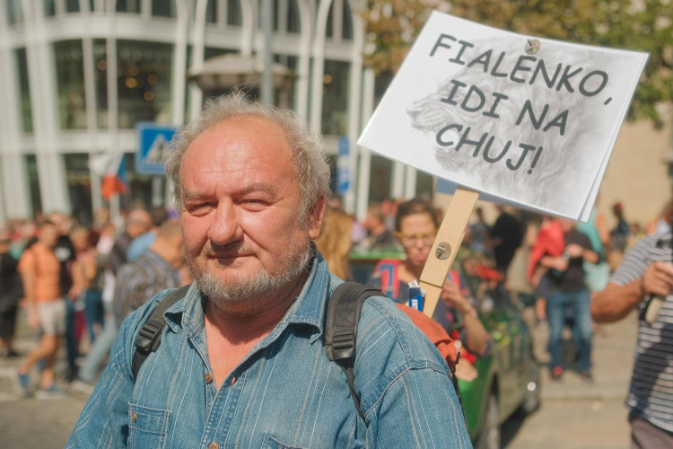 FOTOGALERIE: Na demonstraci proti vládě přišlo na 70 tisíc lidí