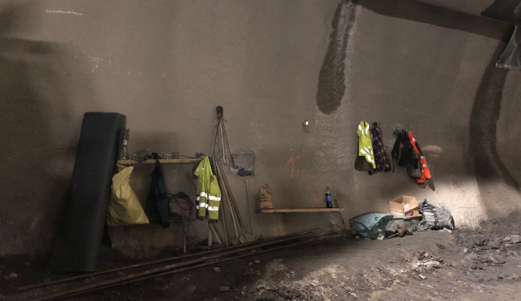 FOTOGALERIE: V metru D už vyrazili jeden a půl kilometru tunelů