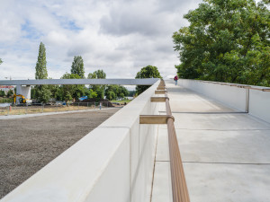 FOTOGALERIE: Štvanická lávka je konečně otevřená, končí přívoz