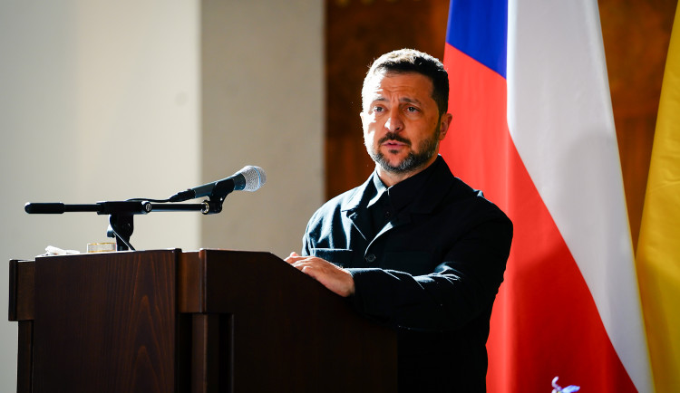 FOTOGALERIE: Prezident Pavel přijal na Hradě Zelenského