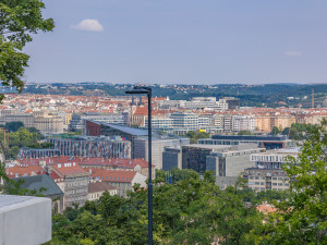 FOTOGALERIE: Vítkov prokoukl. Nevzhledné parkoviště nahradily fontány a stromořadí