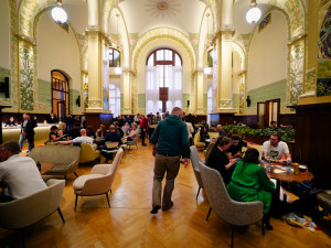 FOTOGALERIE: Podívejte se, jak to vypadalo ve volebních štábech