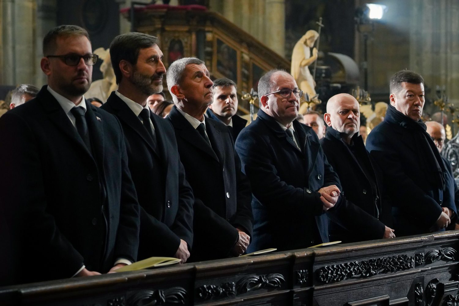 FOTOGALERIE: Pohřeb kardinála Dominika Duky