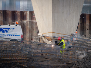 FOTOGALERIE: Zatěžovací zkouška Dvoreckého mostu