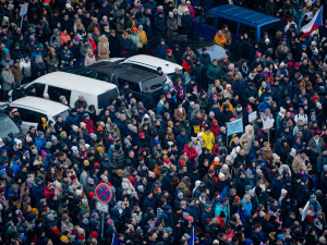 FOTOGALERIE: Demonstrace na podporu prezidenta Petra Pavla