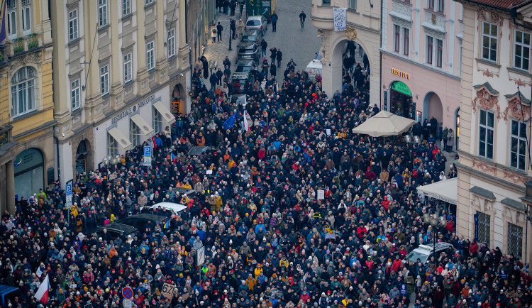 FOTOGALERIE: Demonstrace na podporu prezidenta Petra Pavla