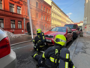 FOTOGALERIE: Požár plynu na Letné