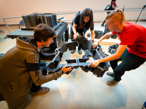 FOTOGALERIE: Lákaly herecké hvězdy i nevšední záliby, na Comic-con dorazily tisíce nerdů