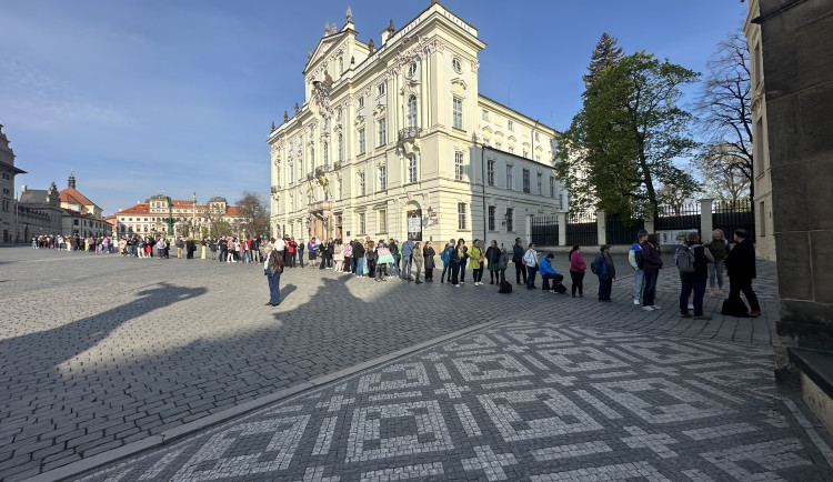 FOTOGALERIE: Den otevřených dveří na Pražském hradě