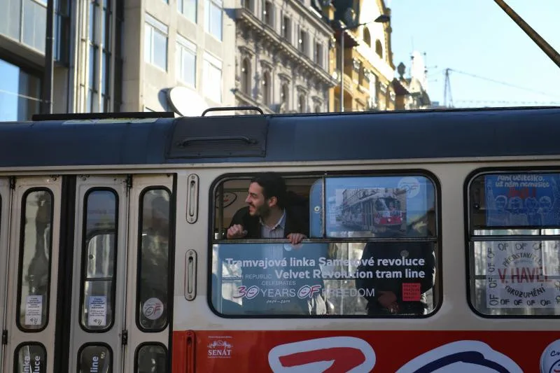 Tramvaj Václava Havla se vrací do pražských ulic.
