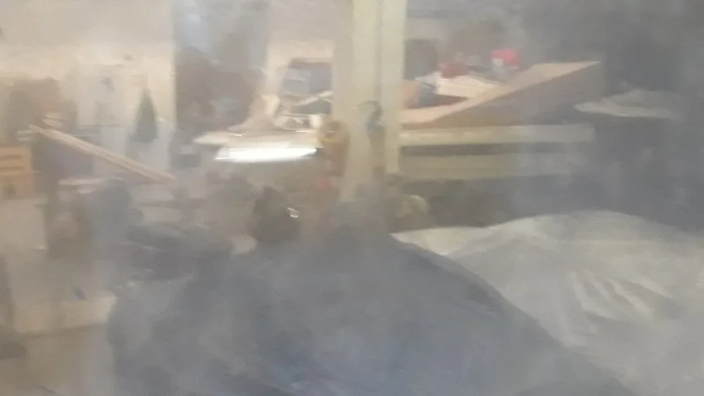 Obsah sklepu pod radnicí Prahy 8, autor: Tomáš Pavlů