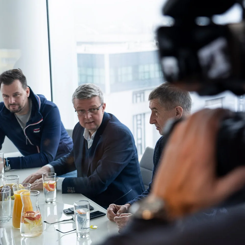 Dobrovolníci dokázali za jediný víkend zdarma vytvořit systém k dálničním známkám