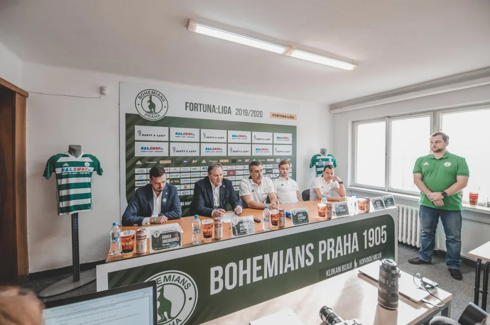 Klokani klokanům. Bohemka bude finančními dary pomáhat požáry zničené Austrálii