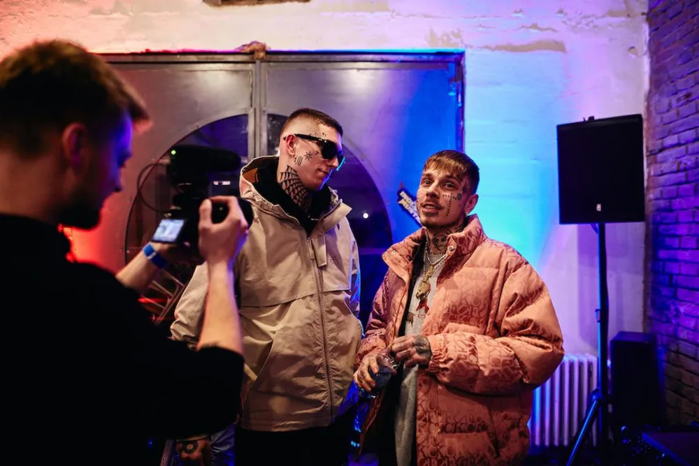 Dokument Krtek Money Life zachycuje život a práci v labelu Milion+.