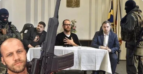 Policie řeší fotomontáž, na níž předseda hnutí Slušní vyhrožuje třem pražským politikům.